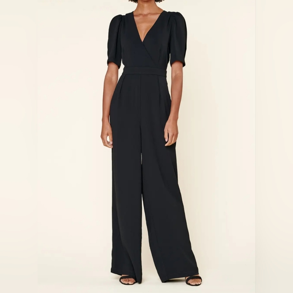#045 ✨️ SALE ✨️ NEW! MOST FABULOUS, CHIC, SEXY Tailored Surplice Jumpsuit